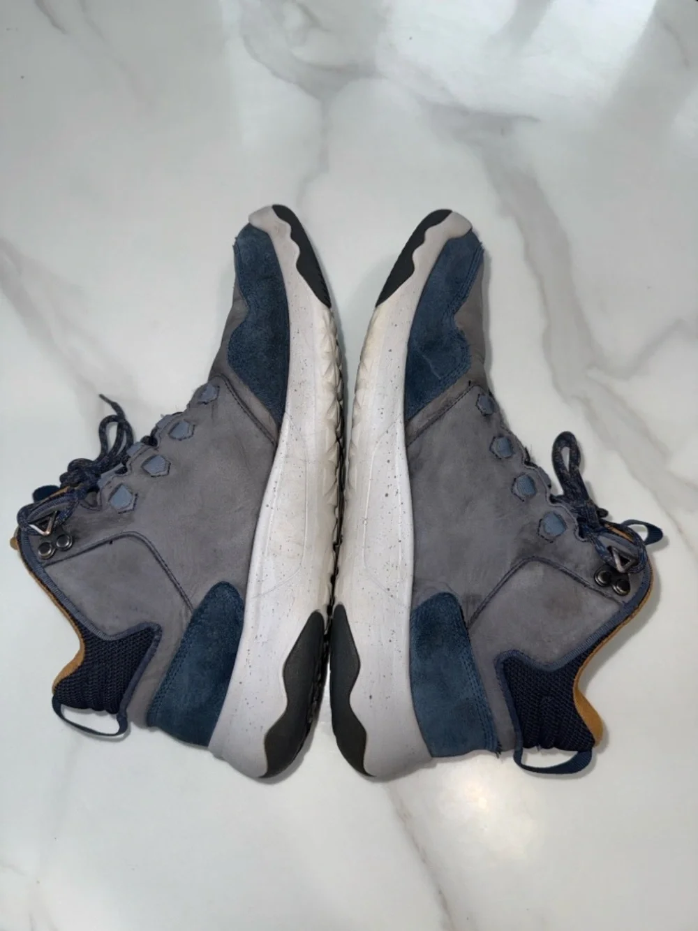Teva Men’s Gray and Navy Mid-Top Boots with Yellow Accent